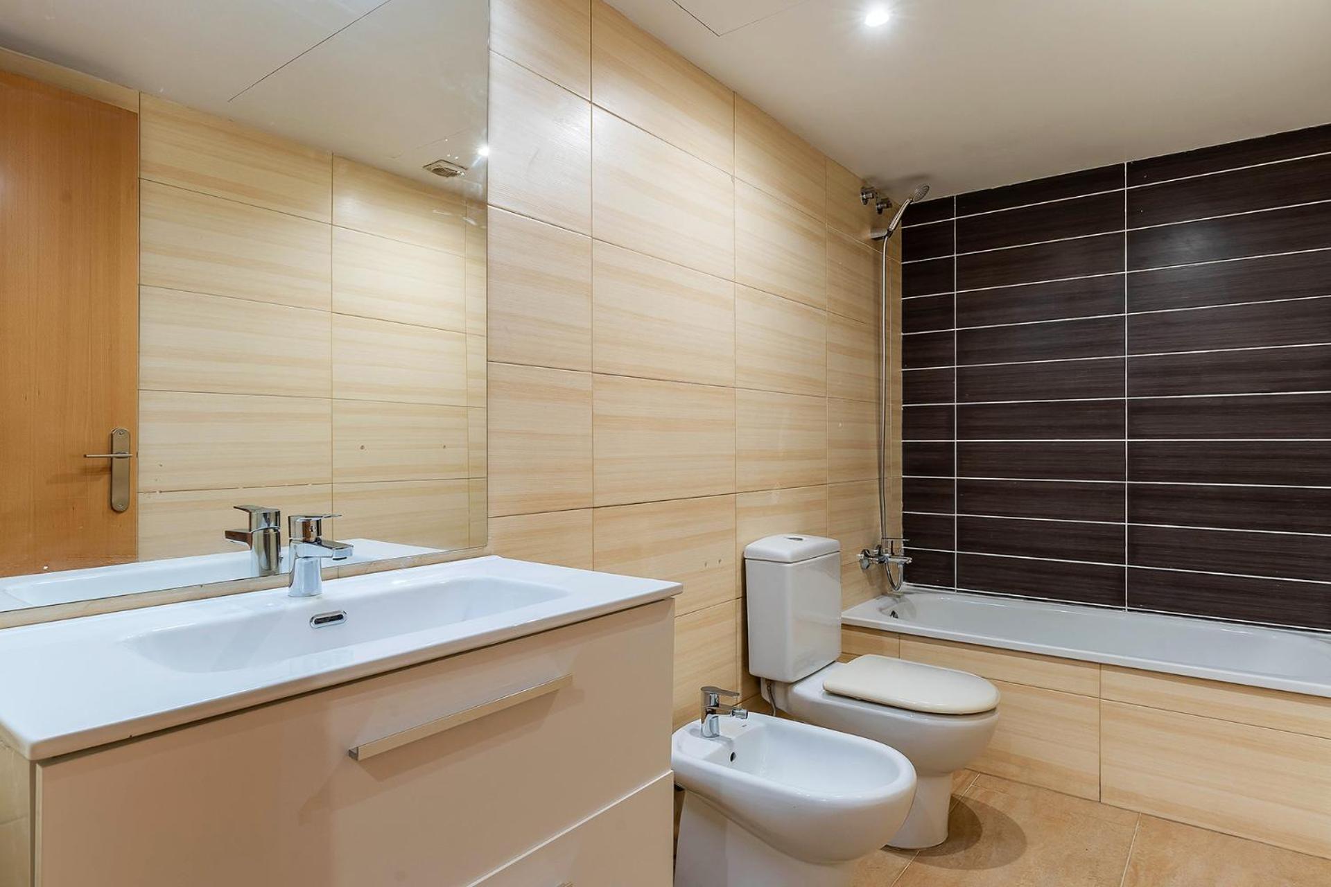 Ab Besos River Apartment 巴塞罗那 外观 照片